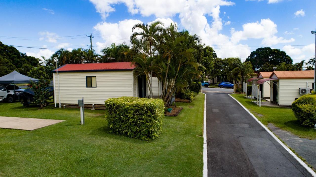Campsite Palms Caravan And Village